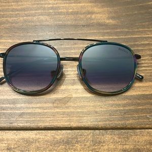 Illesteva Sunglasses-Mykonos Ace